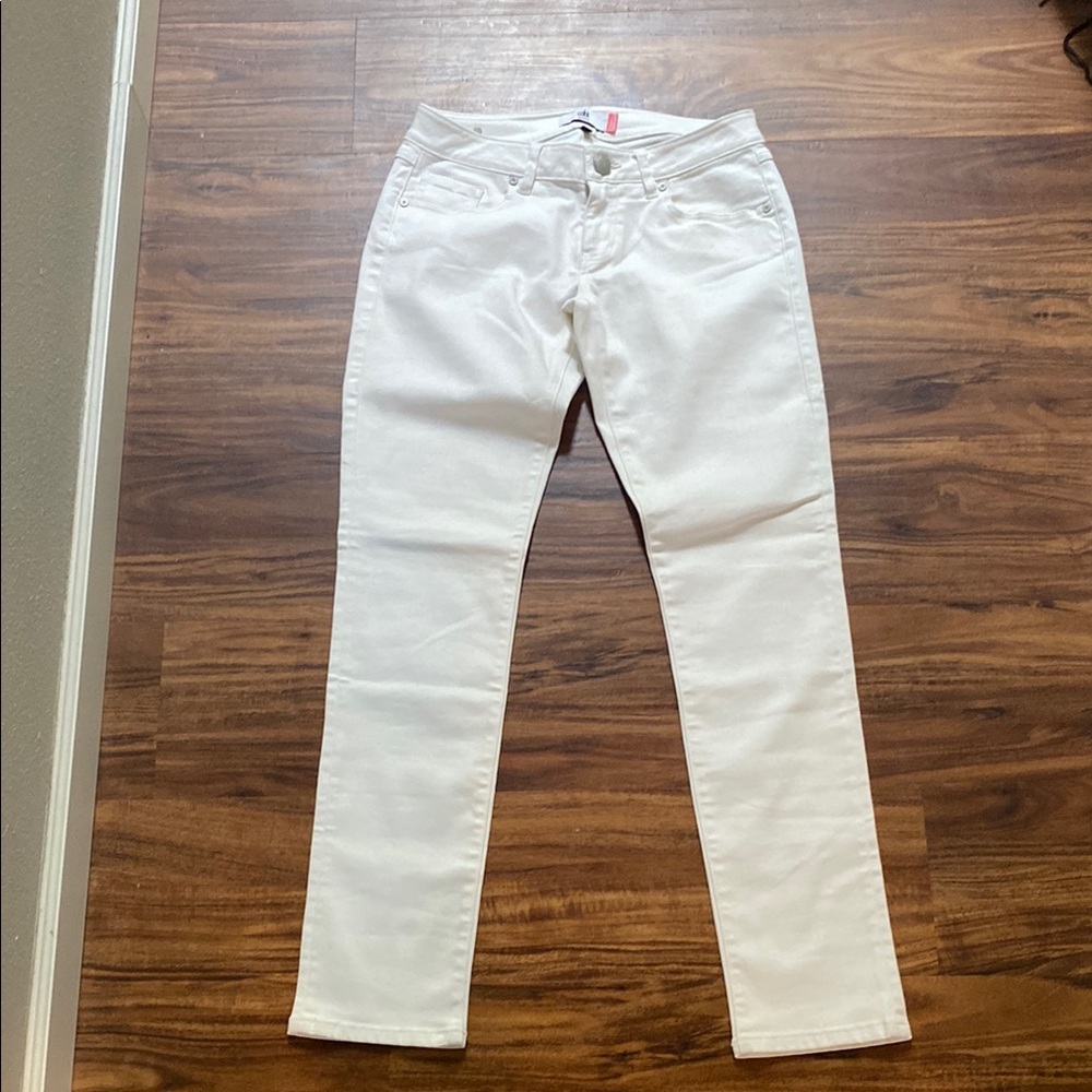 CAbi White Skinny Jeans Crisp and Versatile